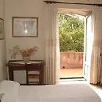 Couette-café Valle Allegra 3*